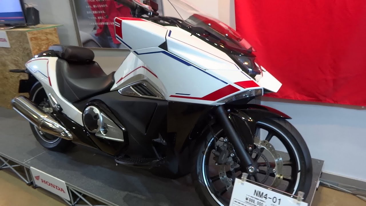 Nm4 01と02の違いやかっこいいとのインプレの真相を大公開 Bike Like Life