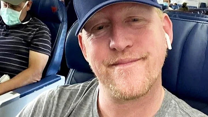 Ex-Navy SEAL Robert ONeill Banned From Delta Airli...