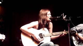 Kelley Mickwee (The Trishas) - 'One Down' (Austin 2012)