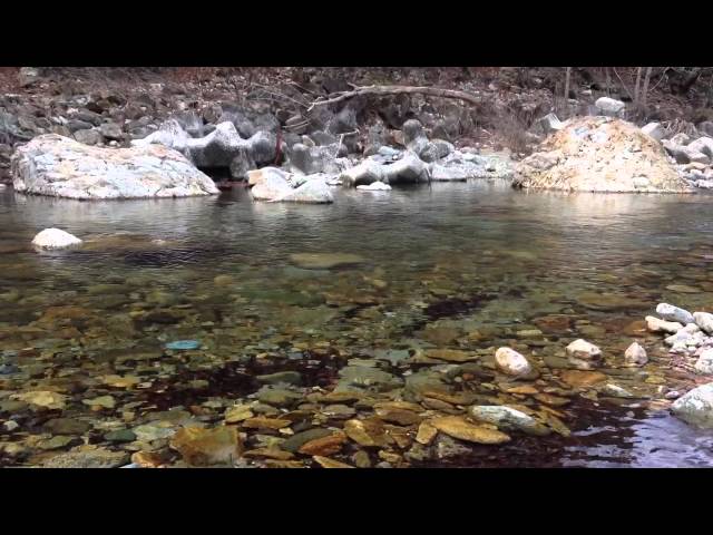 川の音、水の音、水の音にはリラックス効果があり快眠や作業用BGMにどうぞ。