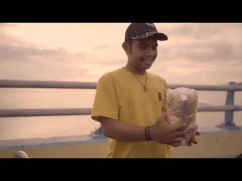 Wizz Baker  (sa ni sapa)official music video