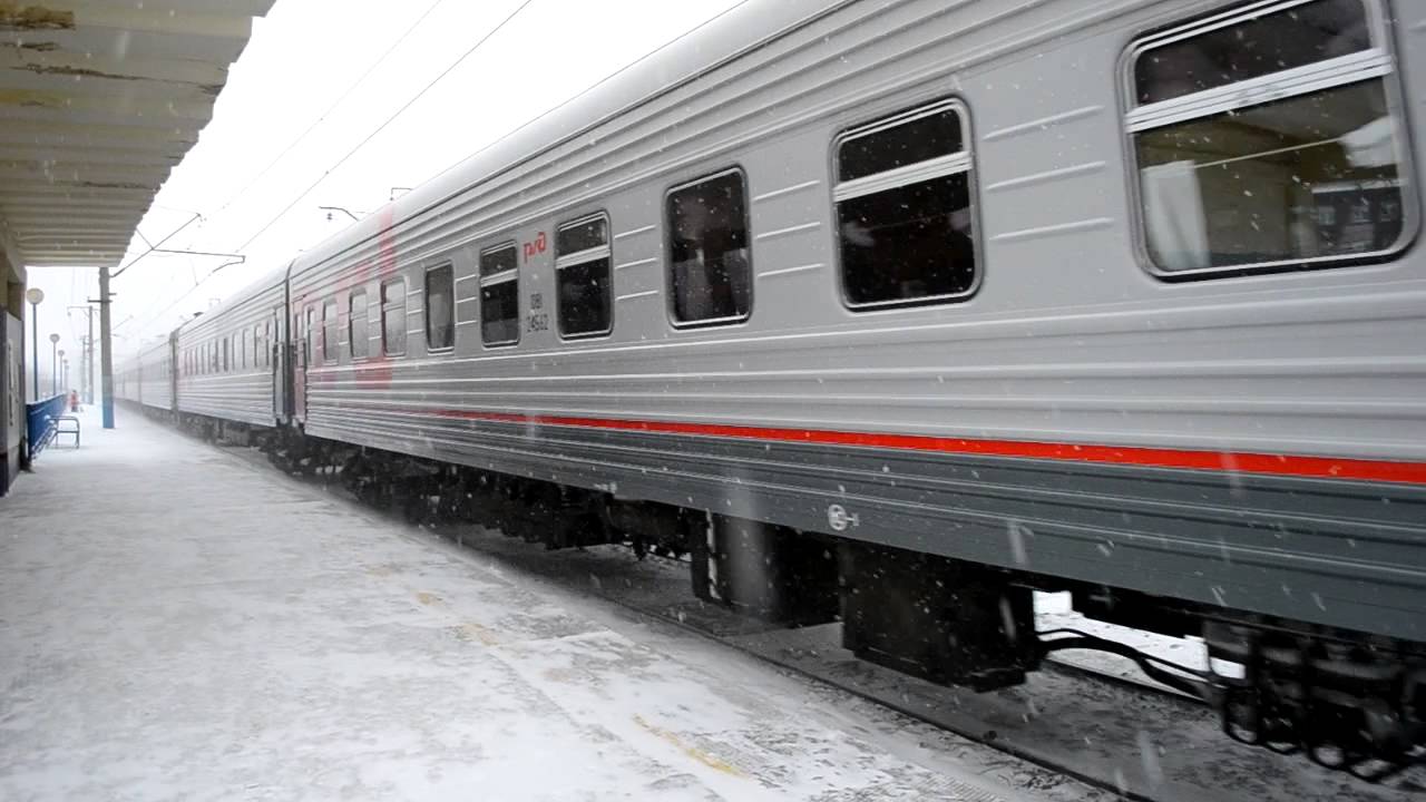 Движение поезда нижневартовск. Поезд 049 Санкт-Петербург Кисловодск. Электровоз чс2к Анапа Екатеринбург. Пассажирский поезд Челябинск. Поезд Челябинск Москва.