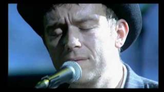 Video thumbnail of "The Good, The Bad & The Queen - 07 - The Bunting Song (Live at St. Denis)"