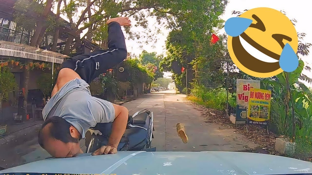 Funniest Fails of the Week #18 | Try Not to Laugh Compilation - YouTube
