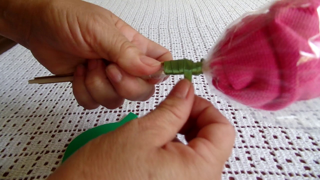 Lembrancinha-Rosa na toalhinha