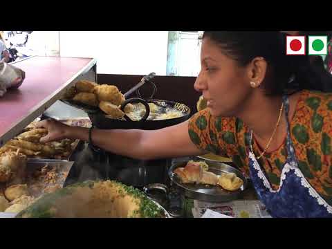फेमस-रगडा---पाव-पॅटीस-|-ragda-patties-|-indian-food-|-recipe-|-mumbai-|-woman-|-indian-street-food