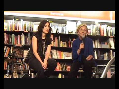 Emma Bonino e Marina Rei - Campagna No Peace Witho...