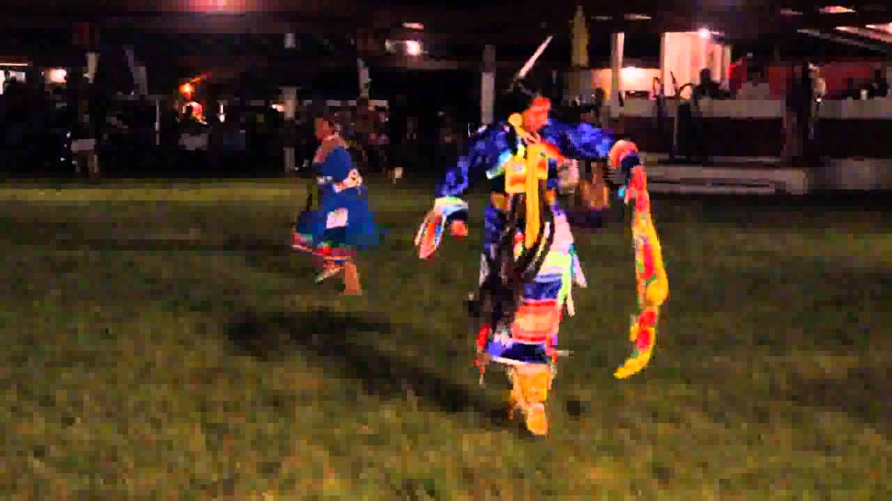 LONG PLAIN FIRST NATION POWWOW 2014 Girls Old Style Shawl YouTube