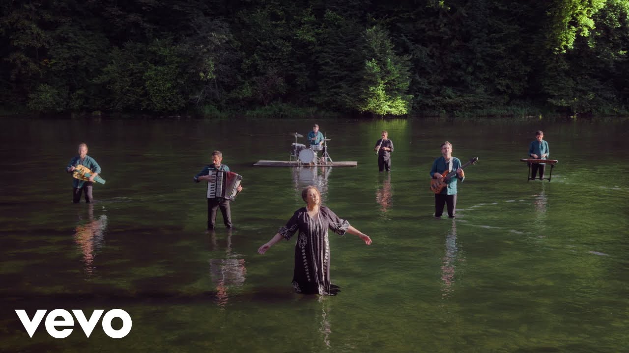 Tolhaje - Babice (Official Music Video)