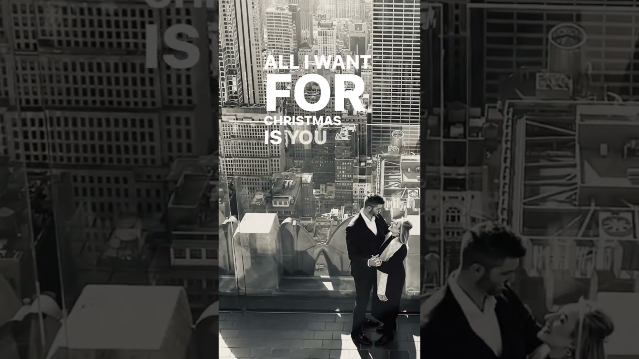 NYC wedding engagement on Top of the Rock at Rockefeller Center by Angelica Roberts Photography