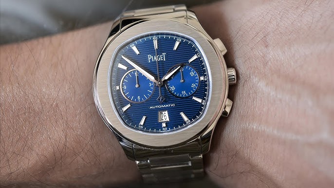 Spotted - Bernard Arnault Unique Tiffany-Blue Patek Nautilus 5740