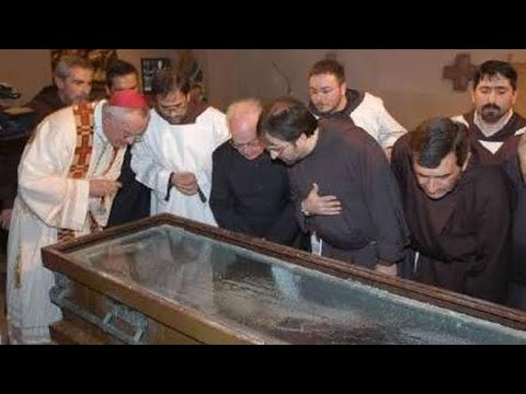 Video: Visitar el Santuario del Padre Pío en San Giovanni Rotondo