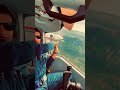 Steck niemals deine Hand aus dem Flugzeug! ✈️⚠️#flugzeug #sicherheit #wusstestdu #gefährlich