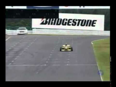 Commentator goes crazy - Richard Lyons and Benot Treluyer Formula Nippon Crash