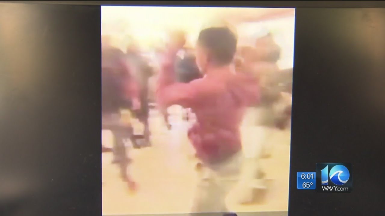 Three fights break out at patrick henry mall in newport news youtube
