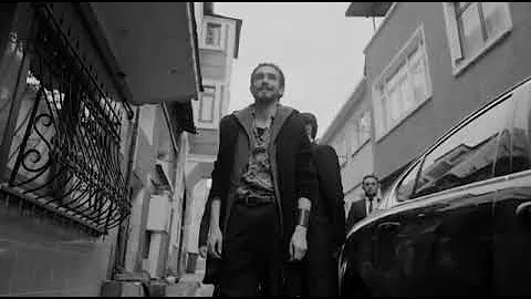 ey ahali zombi mahali