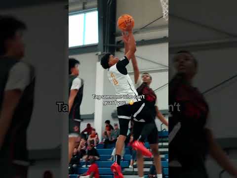Tag someone who can’t guard you…😳 #fyp  #aau  #8thgrade