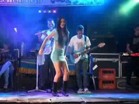CINTA BERCABANG - VINA (KOPI MALAM MUSIC)