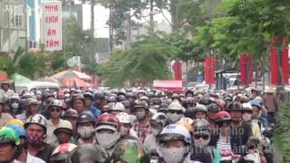 làm gì để thành phố hết ùn tắc