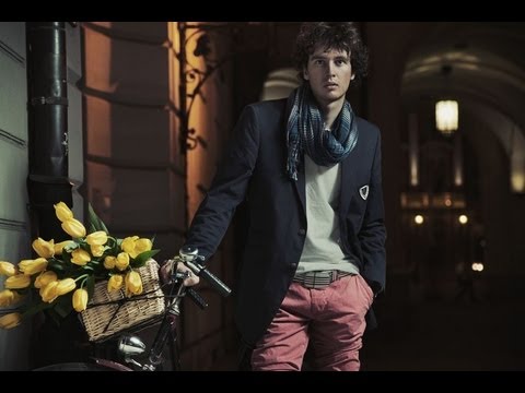 #109【先読み訓練】TOEICPart4で「I'm calling to」とくれば花屋の男性？