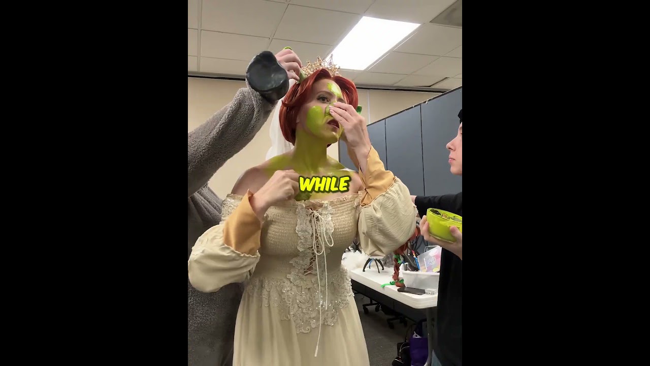 Actress Transforms Into Princess Fiona In Just One Minute 🎭💚