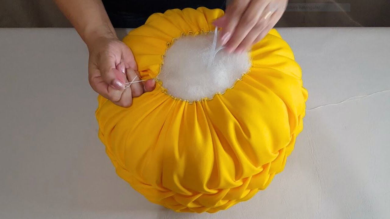 Fechando a Almofada Capitonê Pneu Conchas  Parte 3