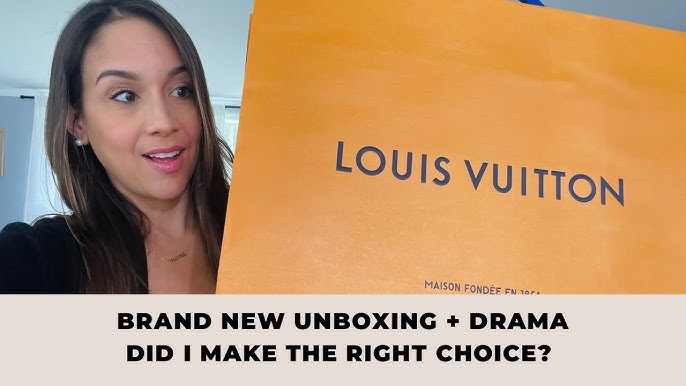 Louis Vuitton Unboxing - Do you like my new jacket? I think it is perf