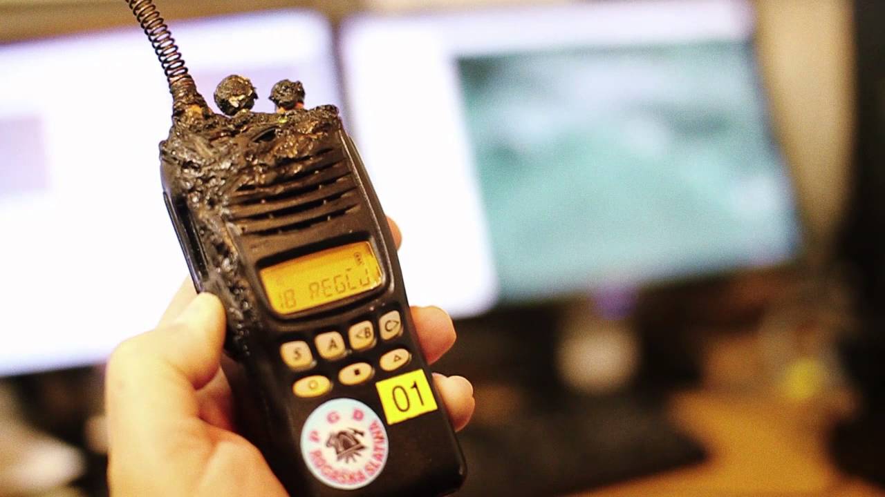 Kenwood TK2312 portable radio survives fire damage YouTube