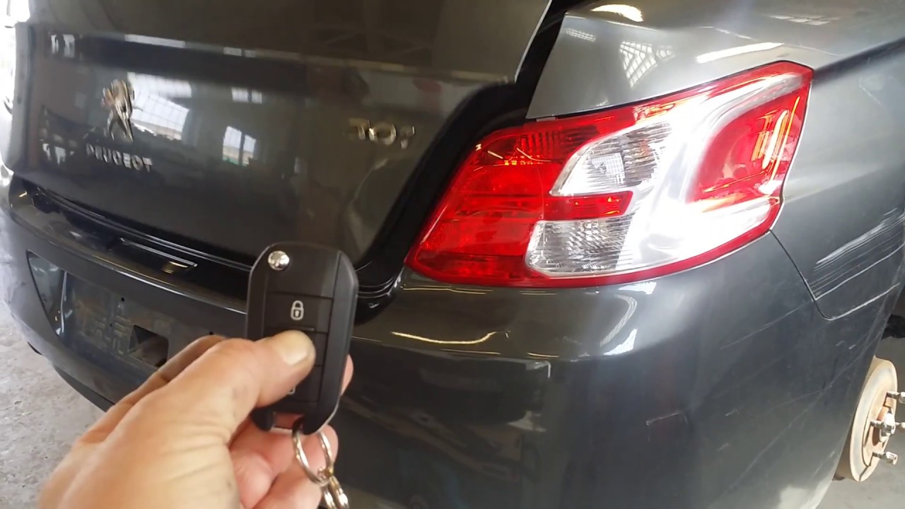 Подлокотник peugeot 301