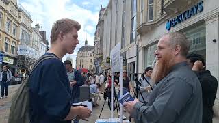 I Am Curious To Know, But I Have Only Two Minutes! Yusuf And Visitor Oxford Dawah Speakers Corner