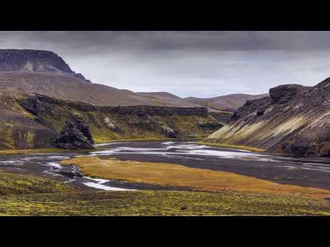 Video: Čovjek Uđe U Bar: Otkrivanje Velikog Lebowskog U Reykjaviku - Matador Network