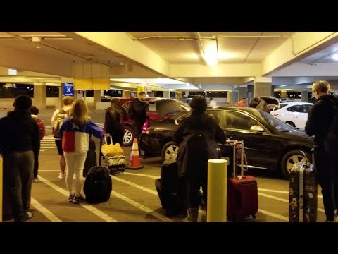 Video: So Bekommen Sie Einen Uber Bei Laguardia, LAX, O'Hare, Las Vegas, Atlanta