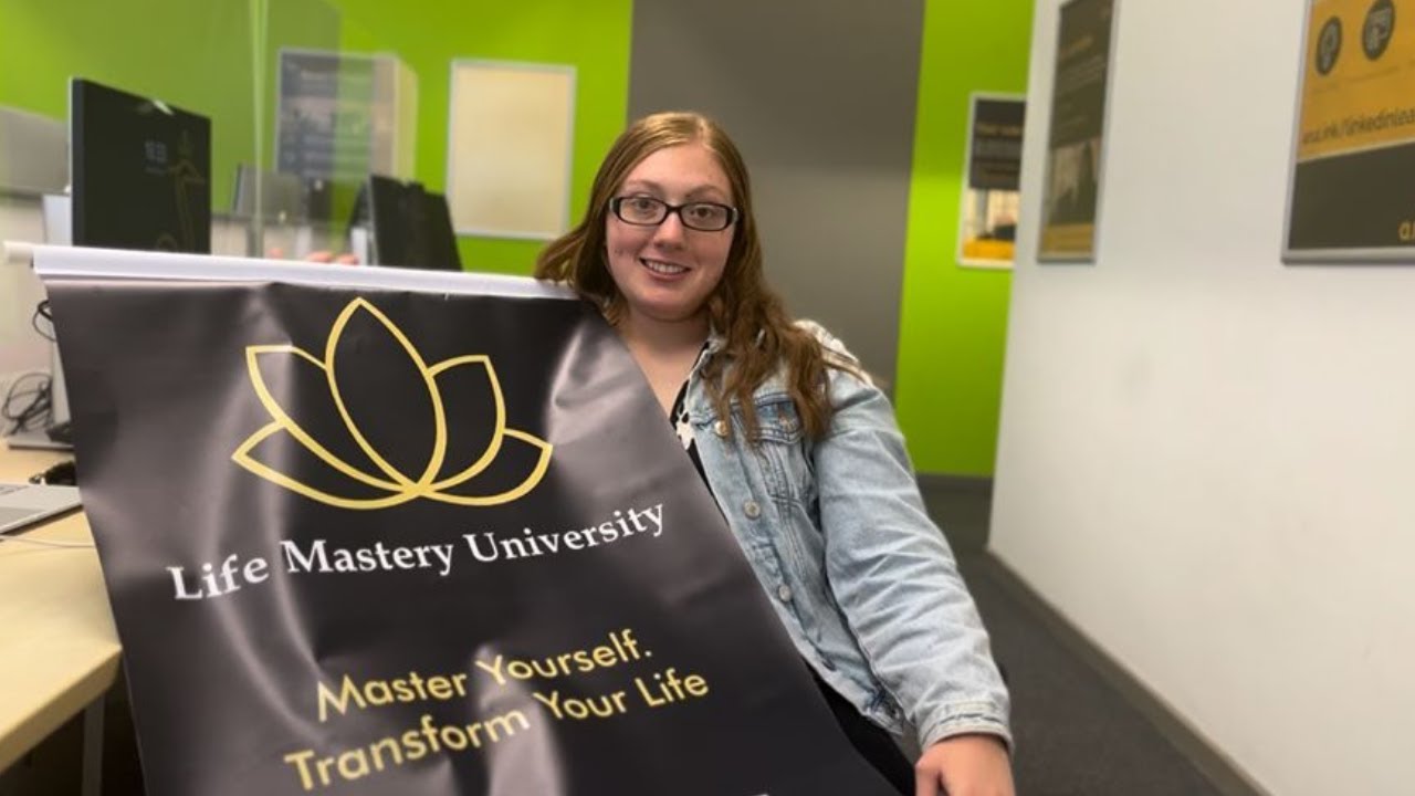 Asking for Help Doesn’t Make You Weak | Daily Wisdom