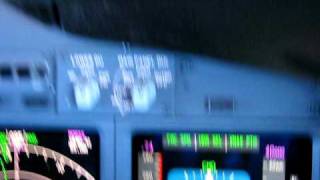 Avoiding CB clouds at FL400 - view from B737 NG cockpit
