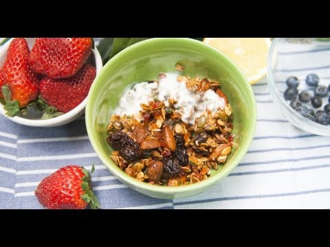 Гранола с йогуртом | Кто готовит — тот не моет