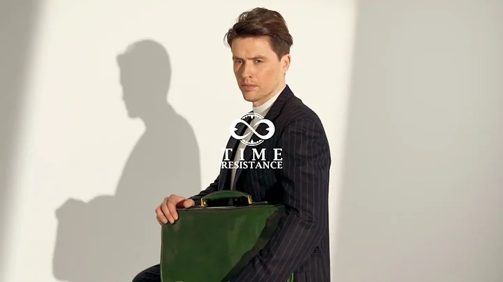Full-Grain Green Italian Leather Briefcase - Illusions | Time Resistance Official Video