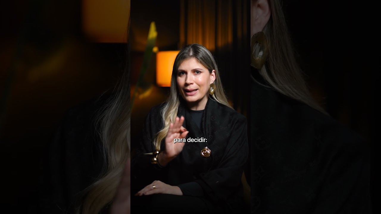 Michelle Borck - AD 1