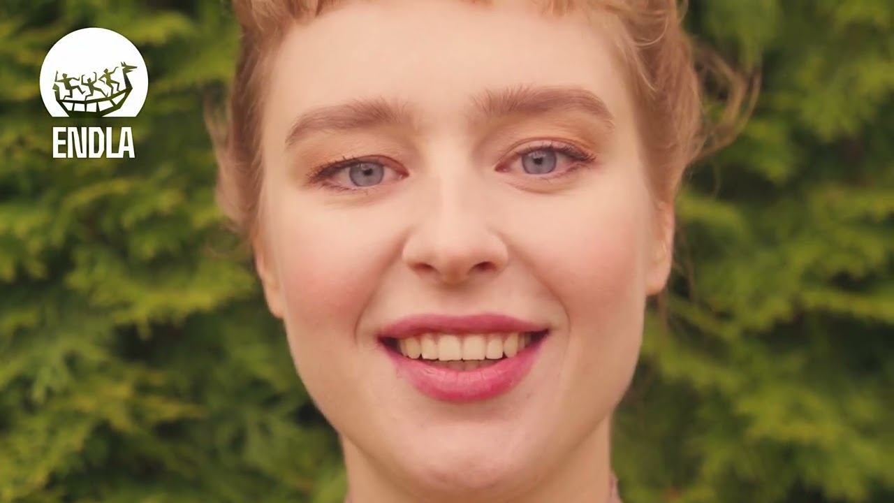 Väikeses häärberis - Endla Teater