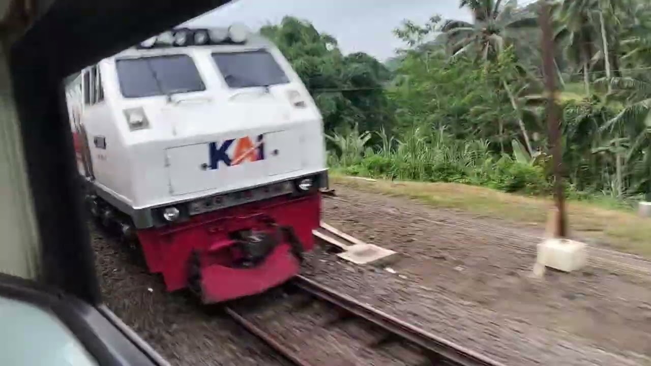 Perjalanan naik kereta malabar menuju bandung
