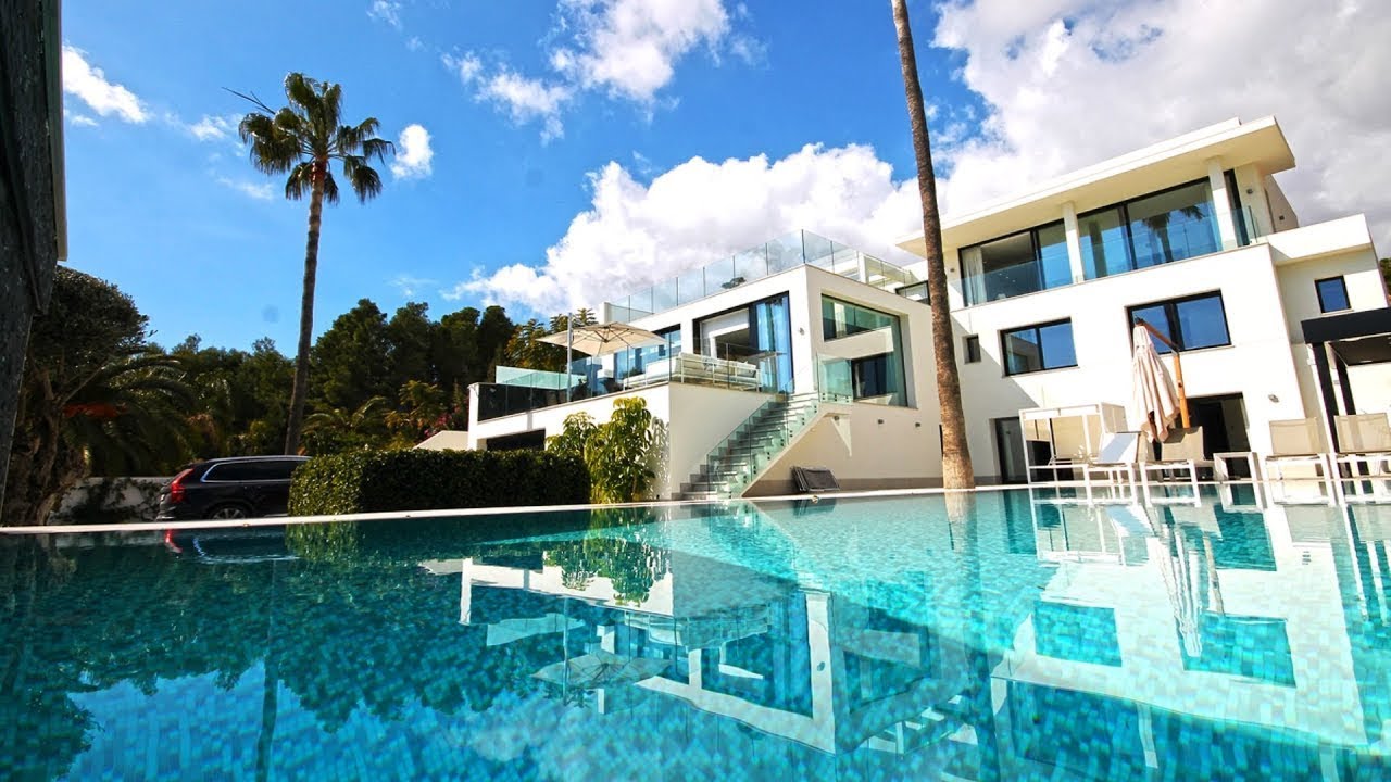 Hi Tech villa in La Nucia, real estate in Spain on the Costa