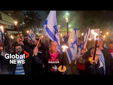 Israeli protesters oppose new government on Tel Aviv streets