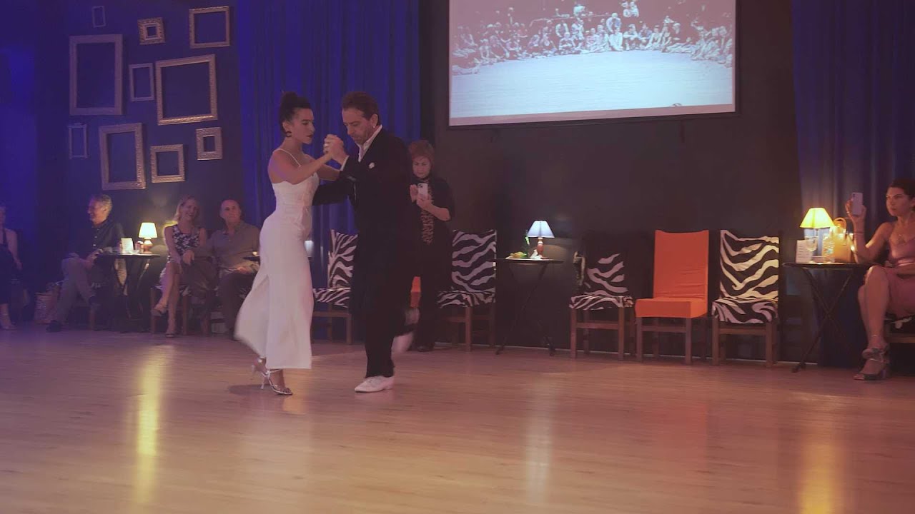 Pablo Inza & Lucía Conde de Ben at La Milonga del Puerto. Valencia 2024 (2/3)