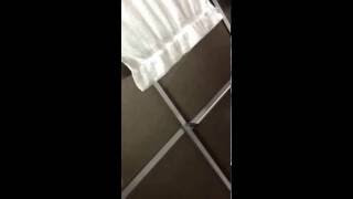 Meu Irmão Tomando Banho