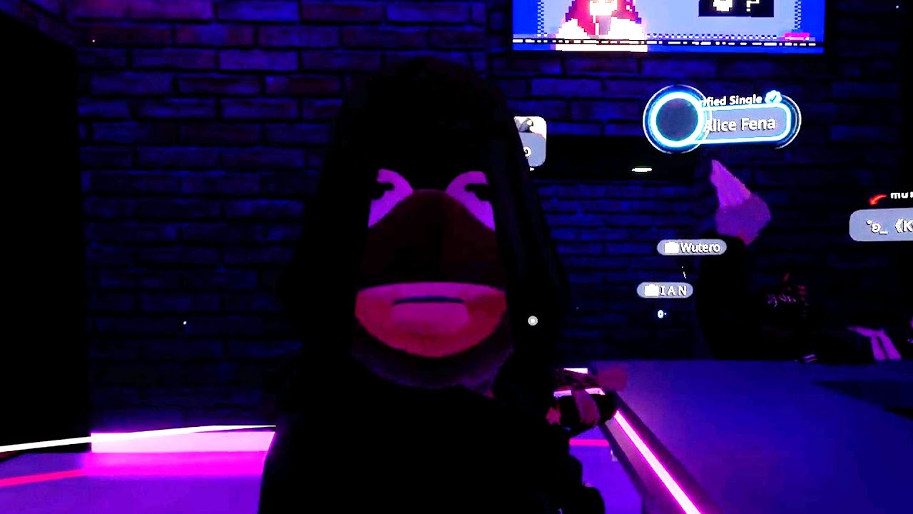 VRChat is still kinda funny.... - YouTube