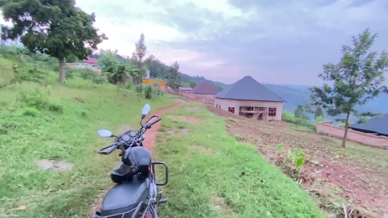 Ikibanza cyiza kigurishwa Tel:+250785446866