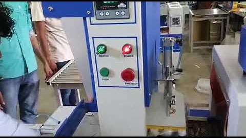 Semi automatic web sealer with shrink tunnel