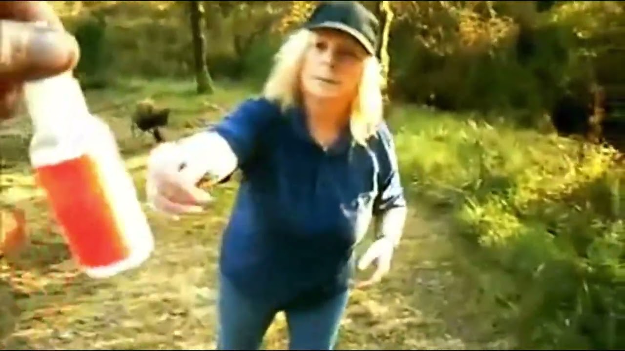 Mrs Digwells oldFella Mrs Digwells theoldFella Take to jungle with Strimmer Early Days