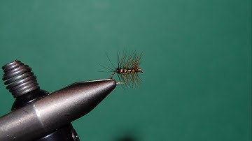 Tying The Sulphur Crackleback
