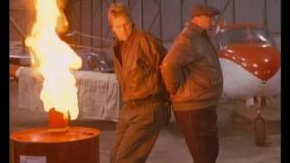 Screencapture Video MacGyver - Every Breaking Wave