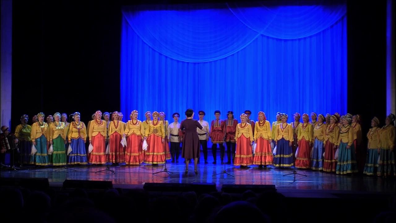 Волга песня поют дети. Песня волга хор. Фольклор саратовского края. Ой по над волгой леса. Ой по над волгой.